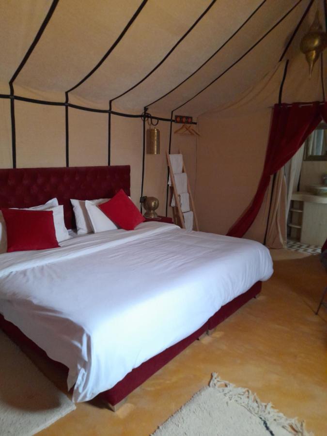 Sahara Stories Camp " Heated Tents" เมอร์ซูกา ภายนอก รูปภาพ