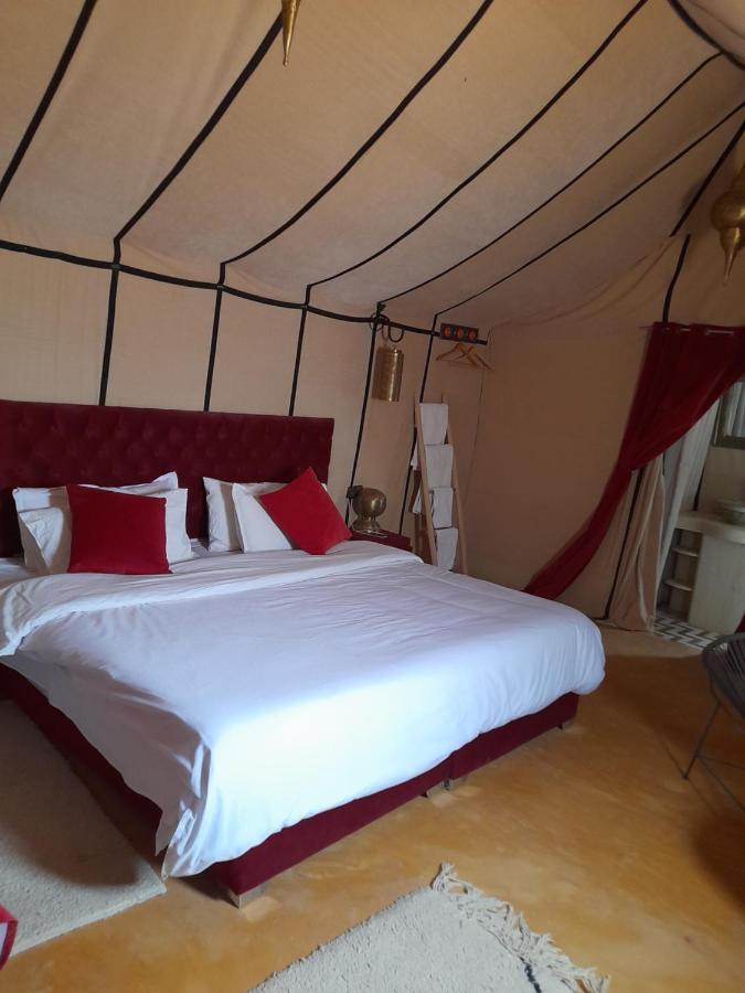 Sahara Stories Camp " Heated Tents" เมอร์ซูกา ภายนอก รูปภาพ